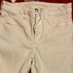 White Ripped Skinny jeans